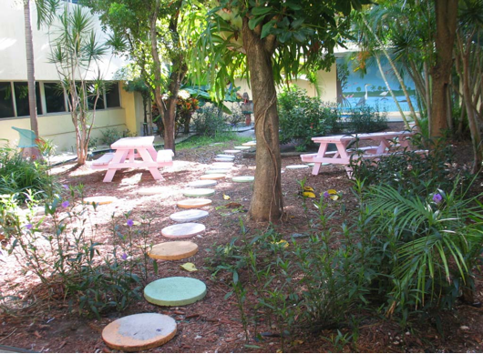 school_courtyard_1
